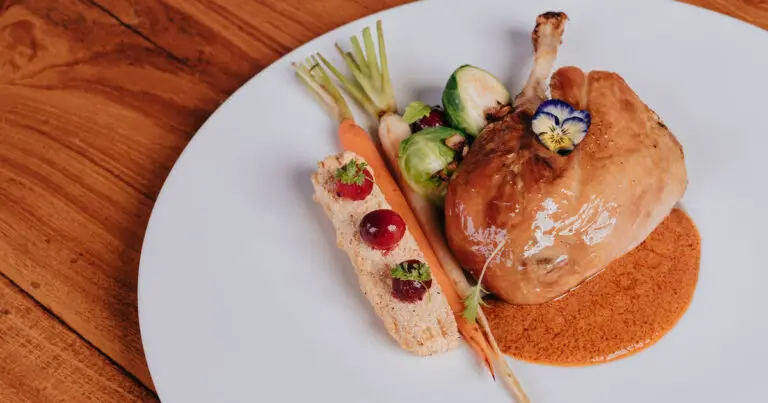 13 Best Restaurants Open For Thanksgiving Dinner Houston – 2024