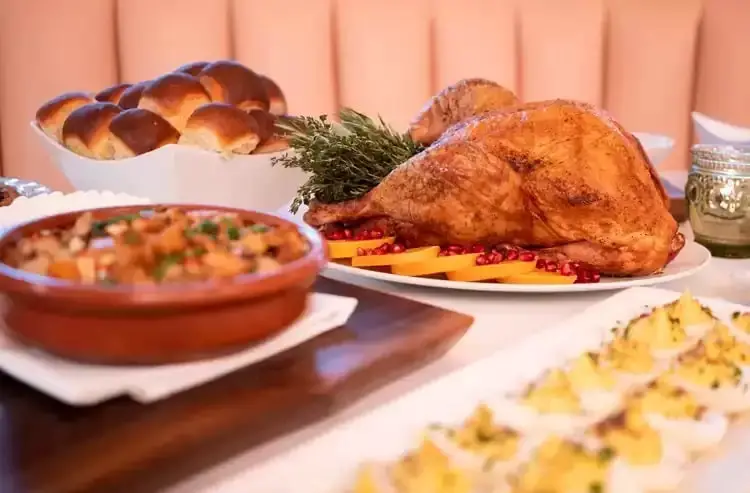 13 Best Restaurants Open For Thanksgiving Dinner Plymouth – 2024